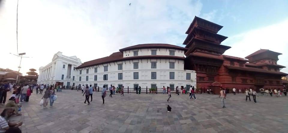 Kathmandu: Cuisine Guided Tour with Hippie Temple