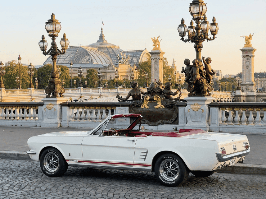 Paris: Vintage Mustang Tour & Local Guide with Hotel Pickup