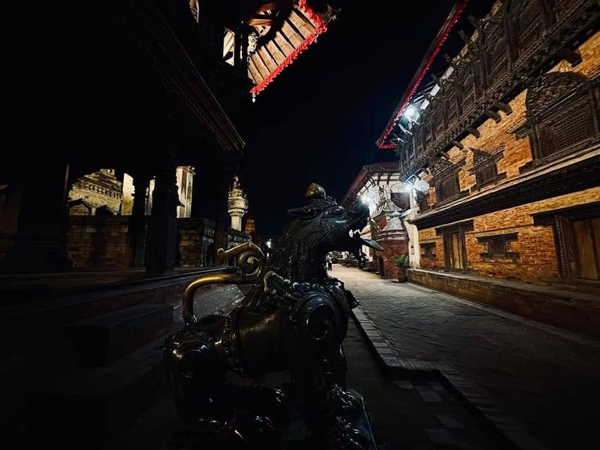 Kathmandu: Night Tour of World Heritage Sites with Transfers