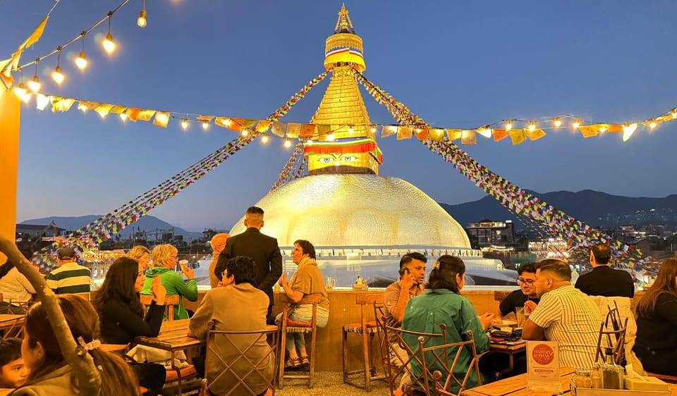 Kathmandu: Pashupatinath and Bouddhanath Evening Tour