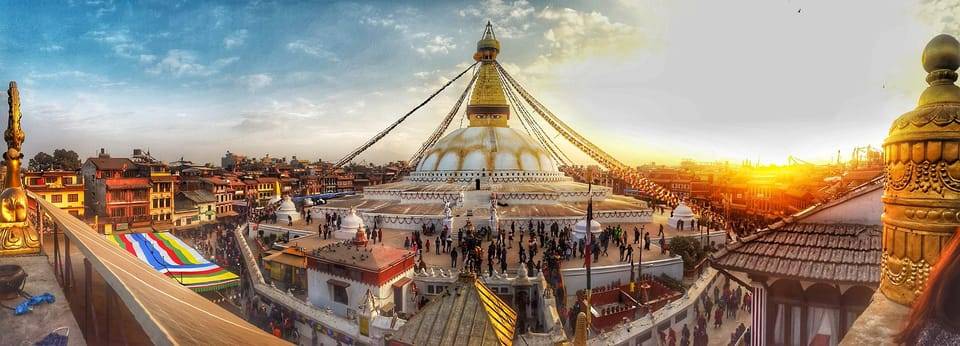 Kathmandu: Full-Day Guided Tour with Lunch and Dinner