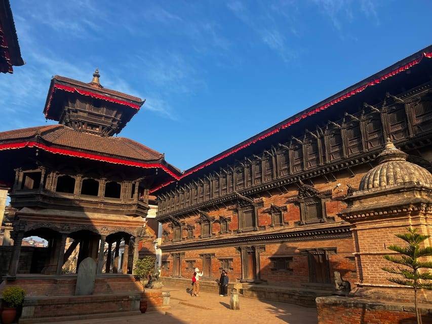 Kathmandu: Private Bhaktapur & Nagarkot day tour with Lunch