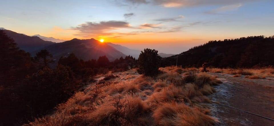 Kathmandu: Himalayan Sunrise with Spiritual Evening Aarati