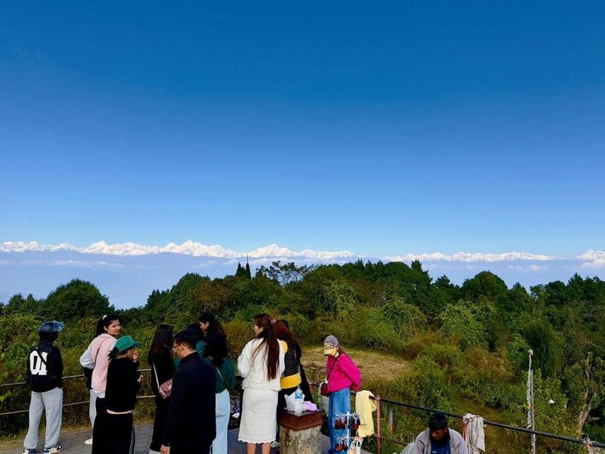 Kathmandu: Bhaktapur Durbar Square & Nagarkot Sunset Tour