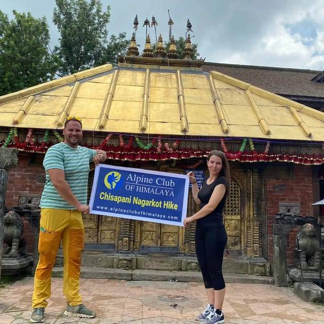 Kathmandu: Chisapani Nagarkot Trek with Accommodation