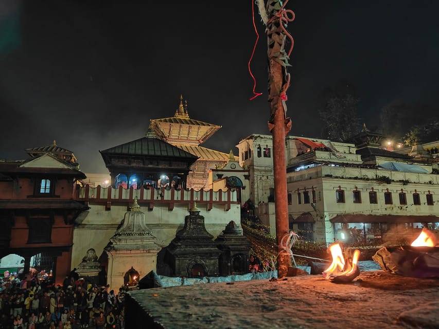 Kathmandu: Morning Pashupati Temple Sunrise Spiritual Tour