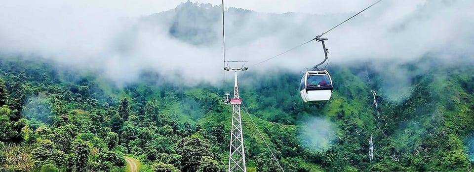 Kathmandu: Guided Manakamana Day Tour with Cable Car