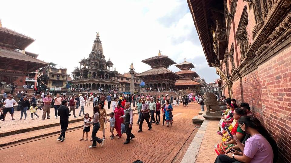 Nepal: 8 days Classic tour (Kathmandu, Chitwan & Pokhara)