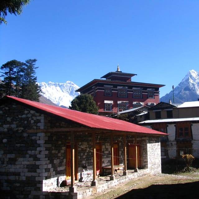 Everest Base Camp Treks 17 days