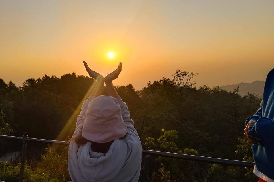 Kathmandu: Nagarkot Sunrise Tour Private or Group with Lunch