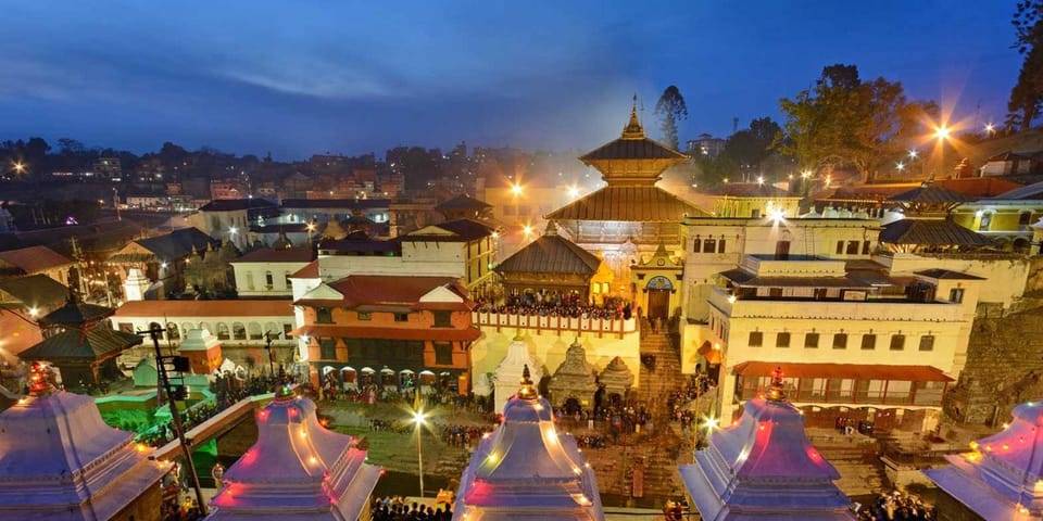 Kathmandu: 3 hours night Pashupatinath Aarti Tour