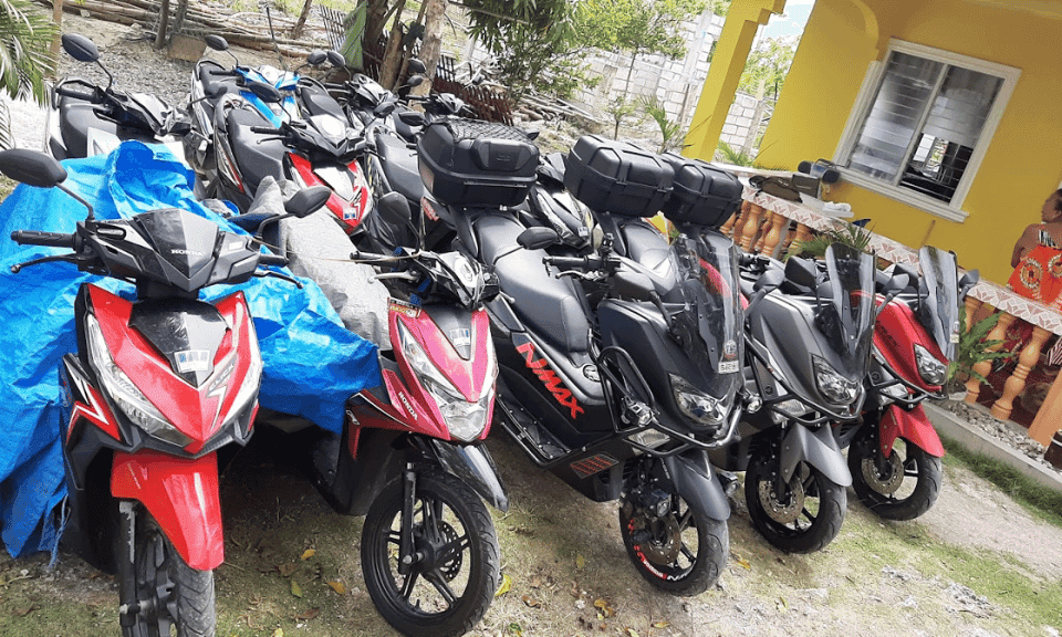 Kathmandu: City Tour with Bike or Scooter Rental
