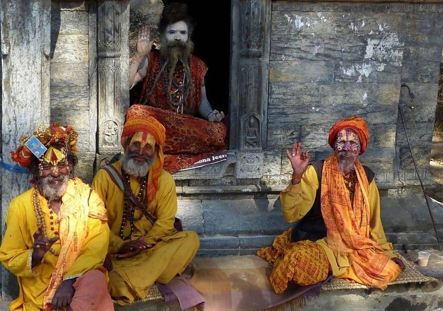 Pashupatinath: Evening tour of temple and Aarati ceremony