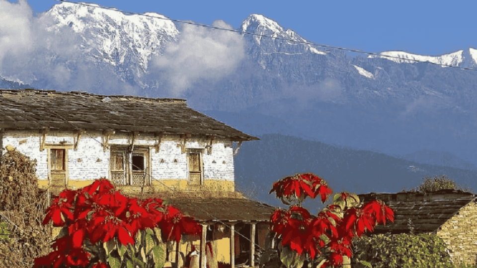 Pokhara: Annapurna Foothills Day Hike with Transfers