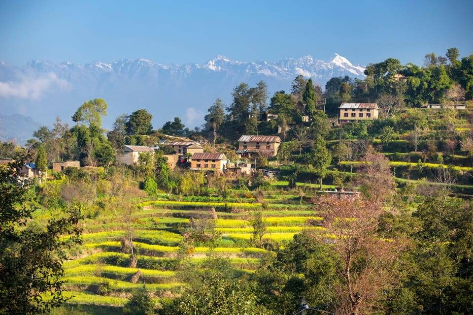 Kathmandu: Nagarkot Sunrise, Hike & Bhaktapur Day Trip