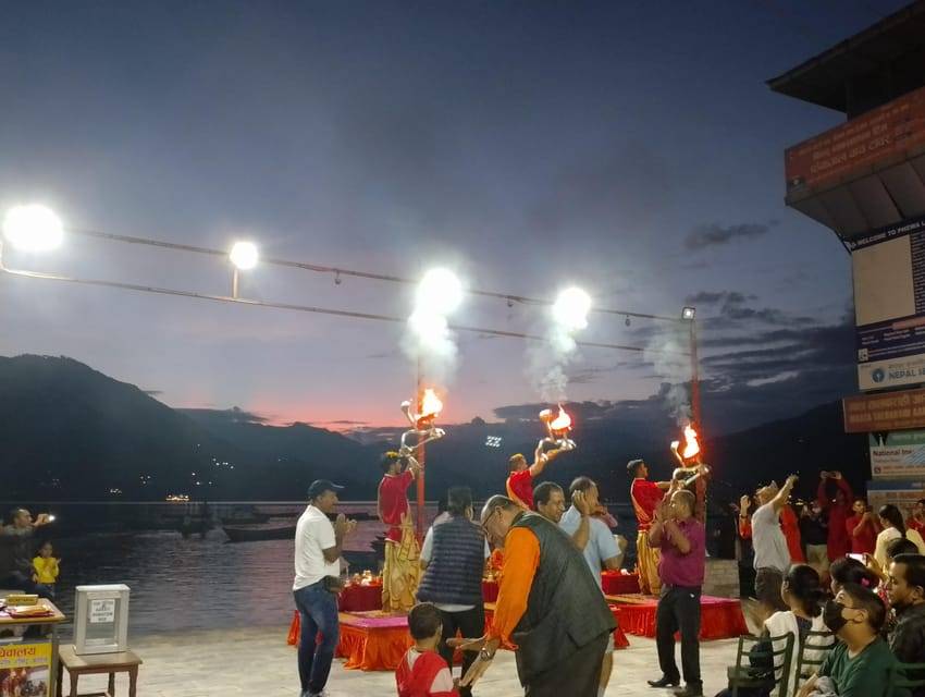 90-Minute Aarati Tour in Pokhara Lakeside