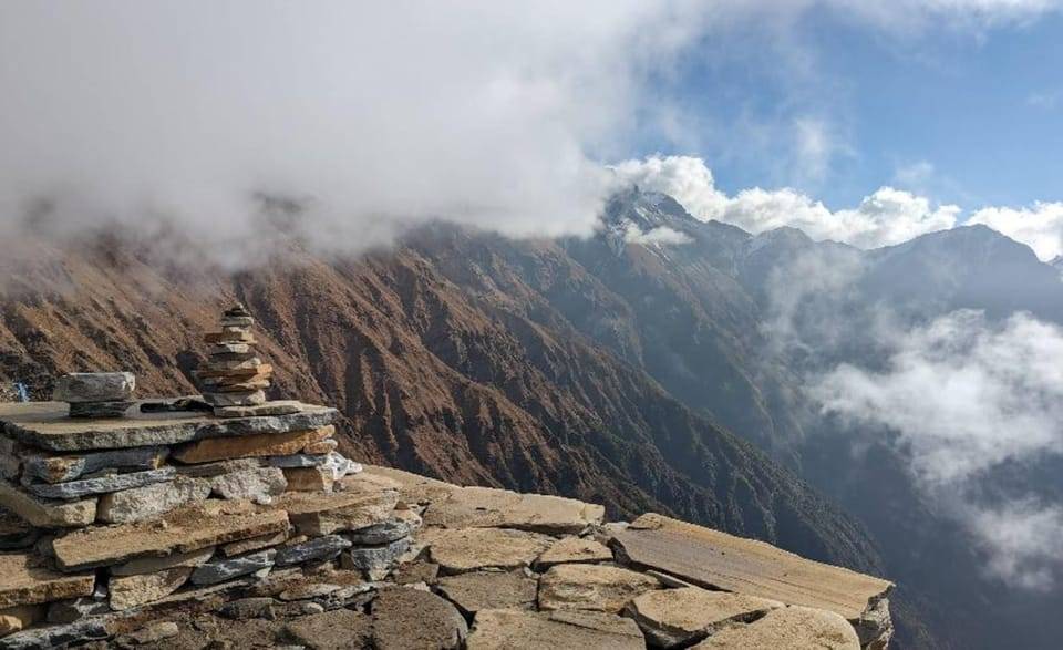 Mardi Himal Trek: Volunteering Tour