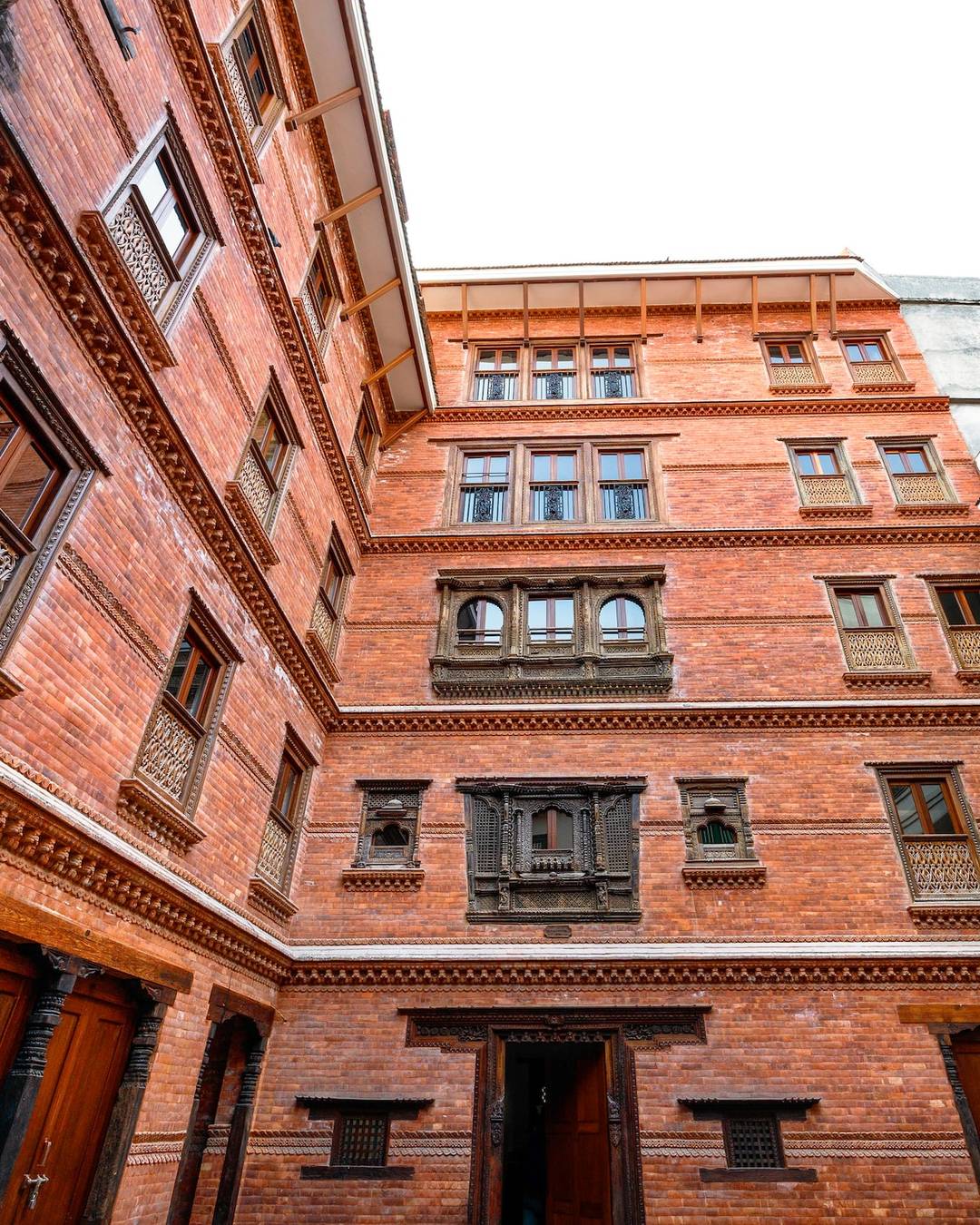 Brand New Courtyard Loft | Green Tara — photo