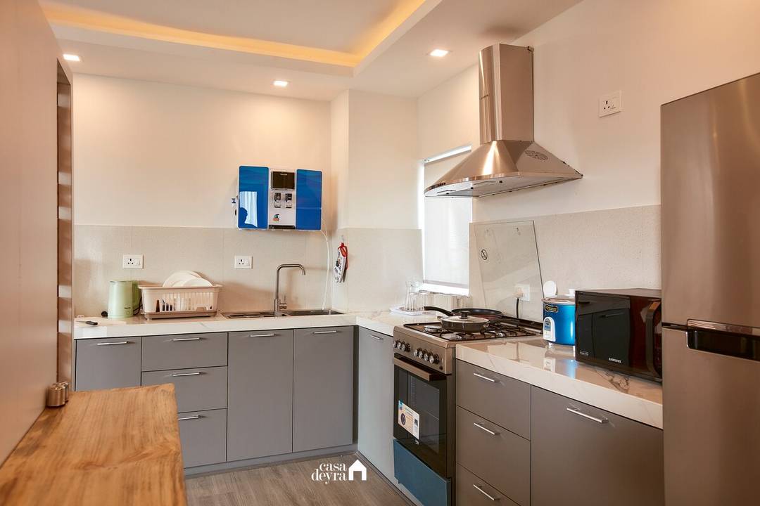 Urban Retreat 2BHK Apartment — photo