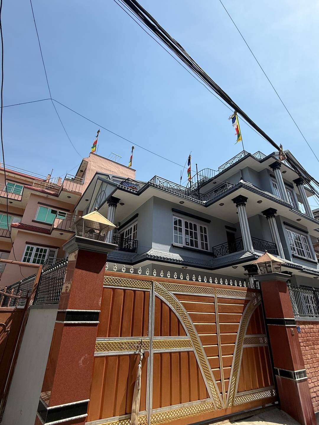 Himalayan Chill House — photo