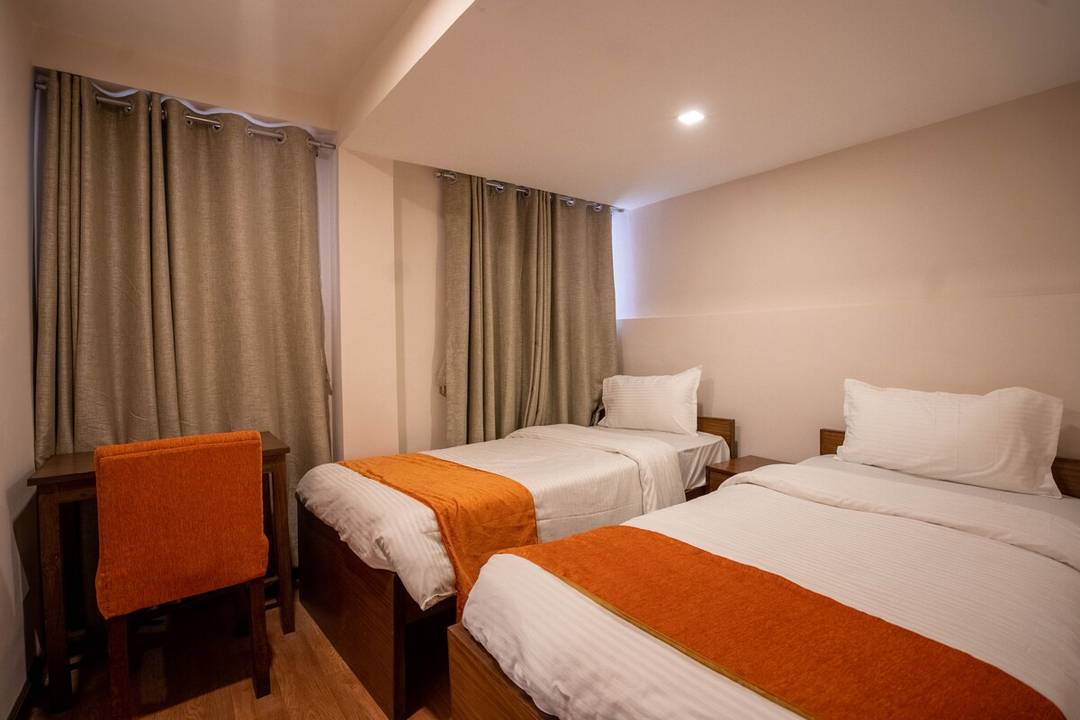 Standard Twins Room