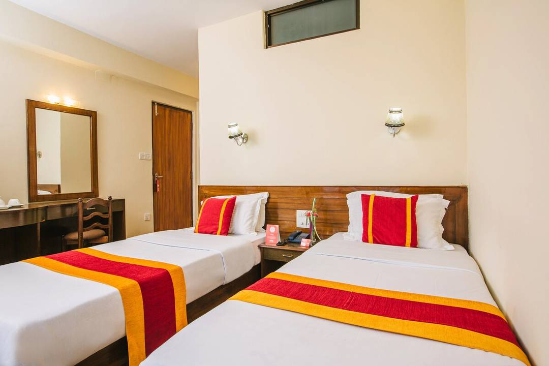 HOTEL GARUDA INN — photo
