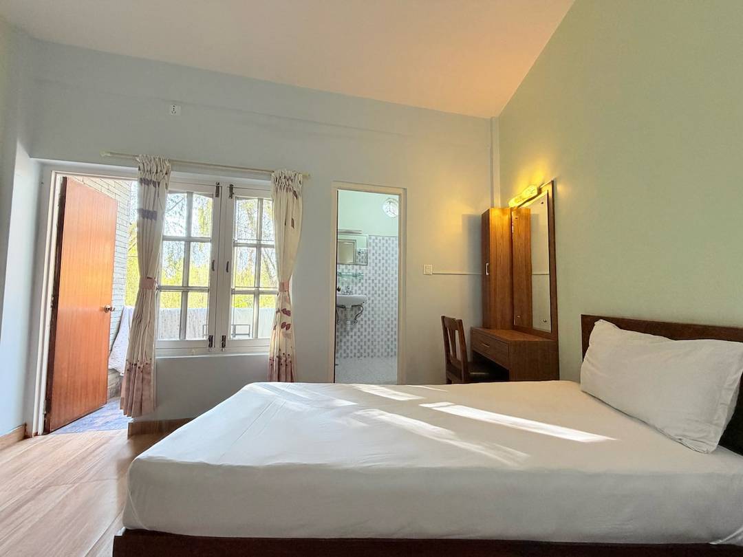 Cozy Twin bed Room w/ Balcony | Lakeside — photo
