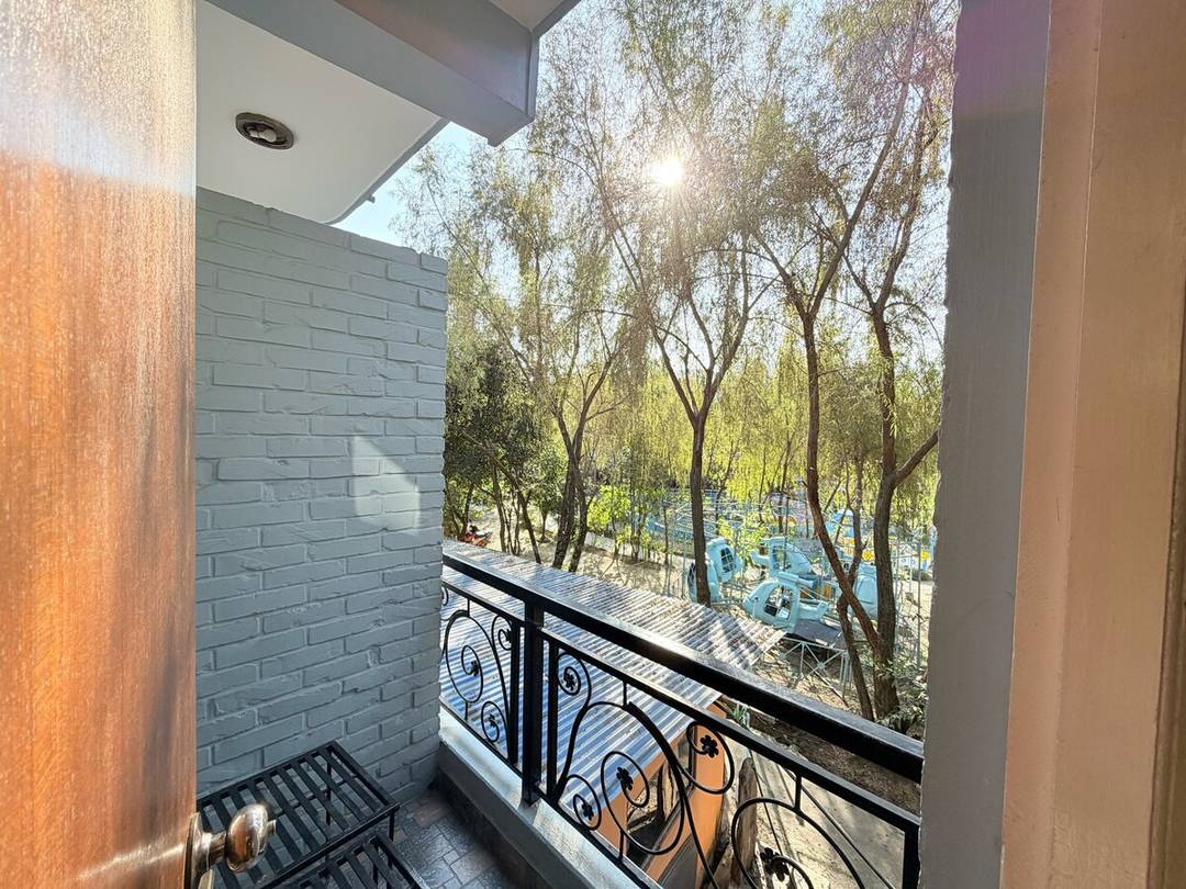 Budget Stay w/ Balcony & Bathroom Pokhara — photo