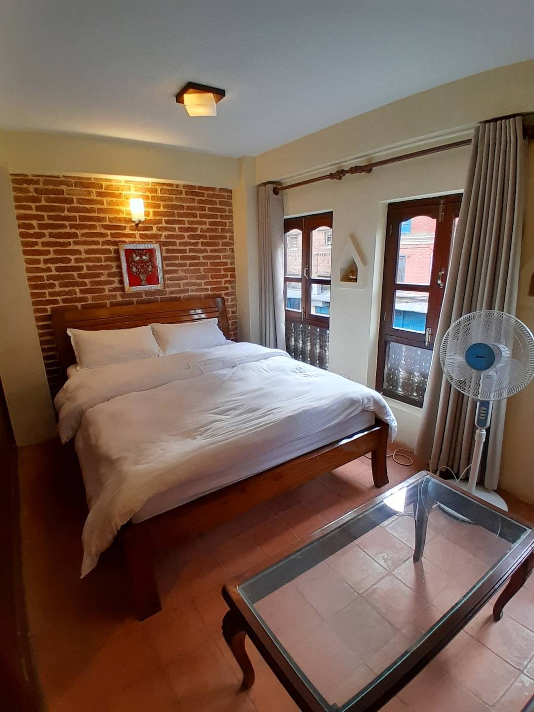 Studio w/ balcony-1 min to Kathmandu Durbar Square