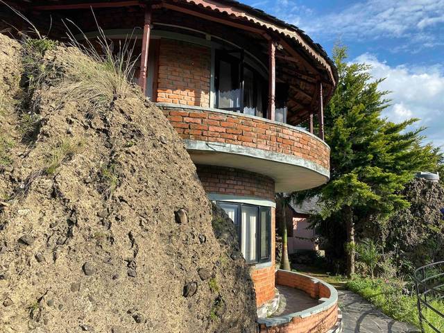 Private Castle Mountain, Lake & City View Pokhara