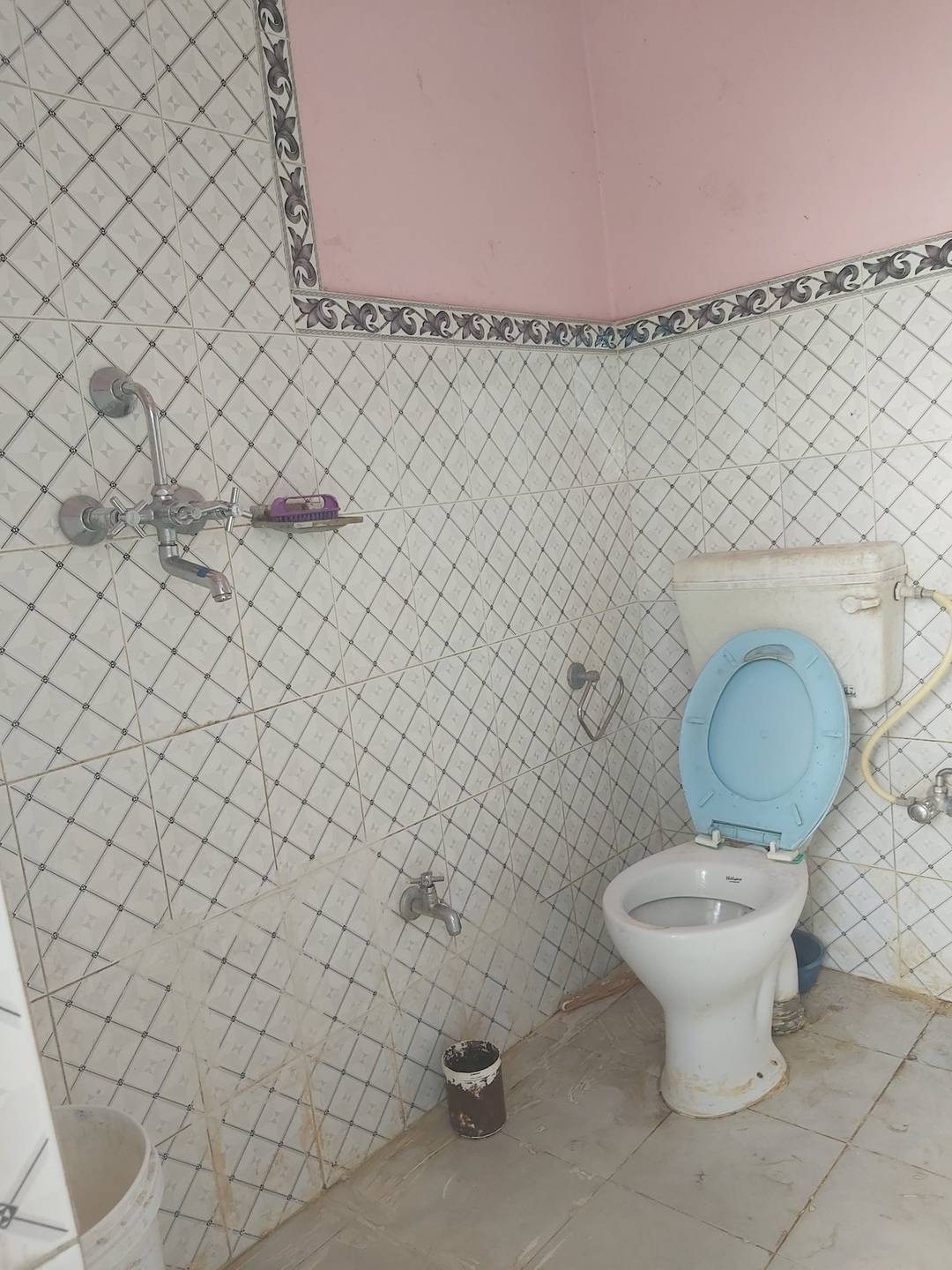 Roshan's Family BnB — photo