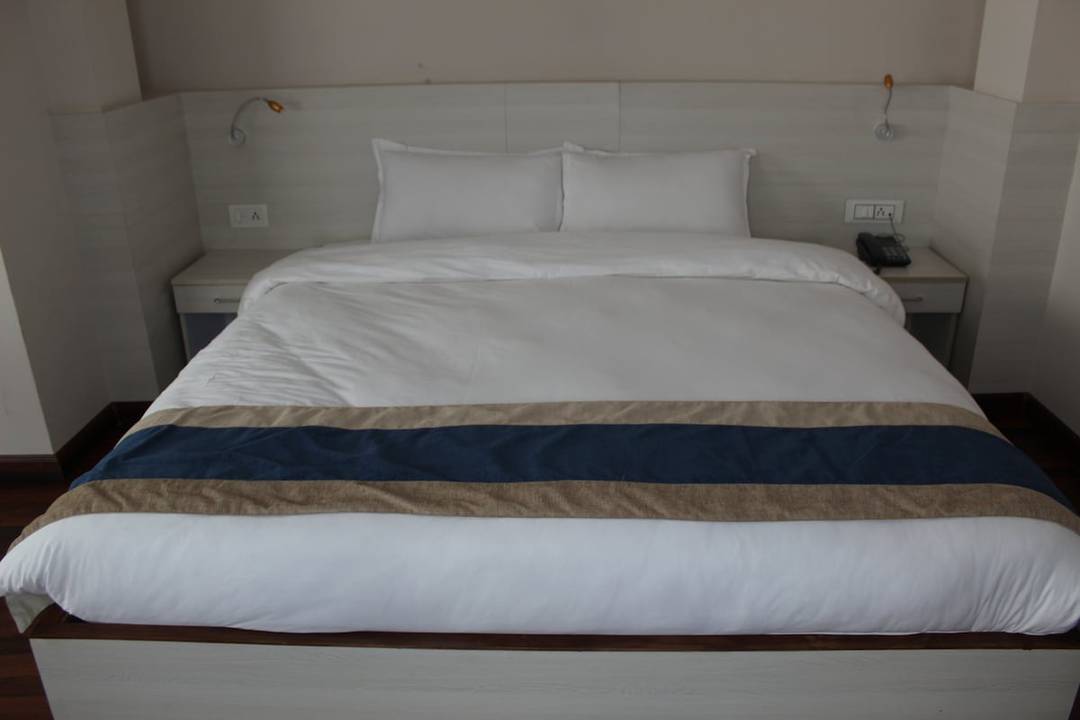 HM Everest Apartment