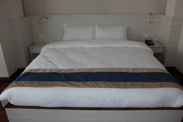 HM Everest Apartment