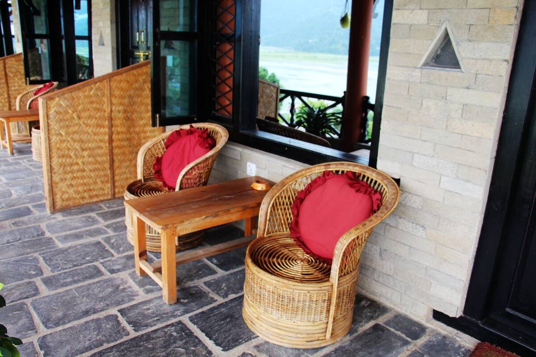 The Brahma Room: Beautiful Lakeview Private Room — photo