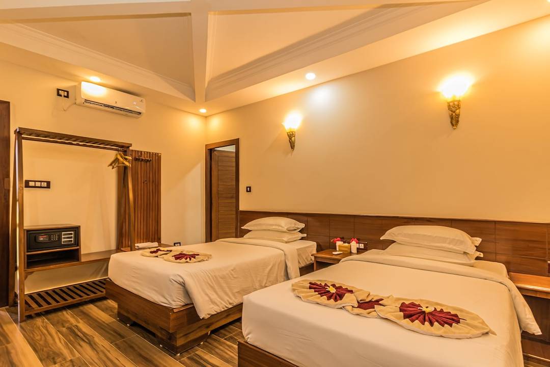Kasturi Superior Twin - Munal and Mayur Resort — photo