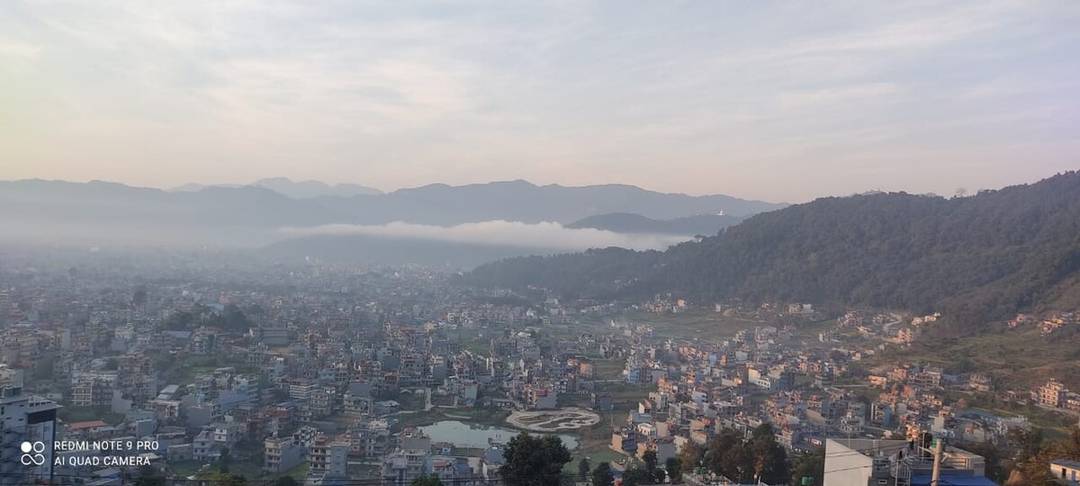 Calm City View Stay Surrounded by Nature — photo