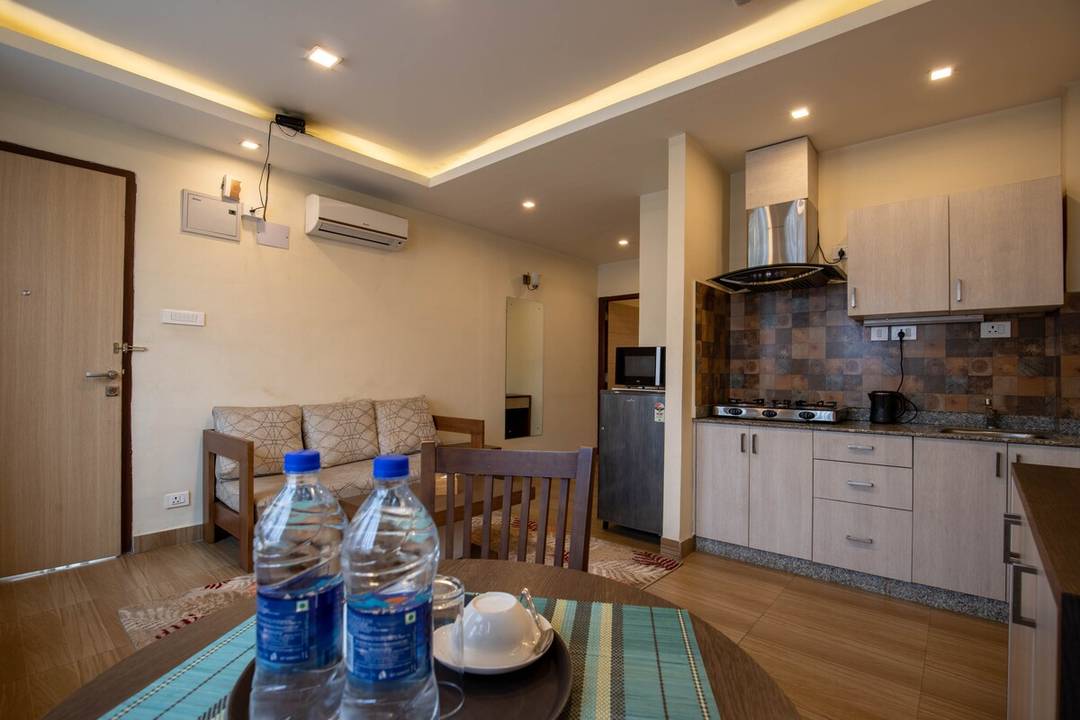 1 BHK Apartment - King Size Bed — photo