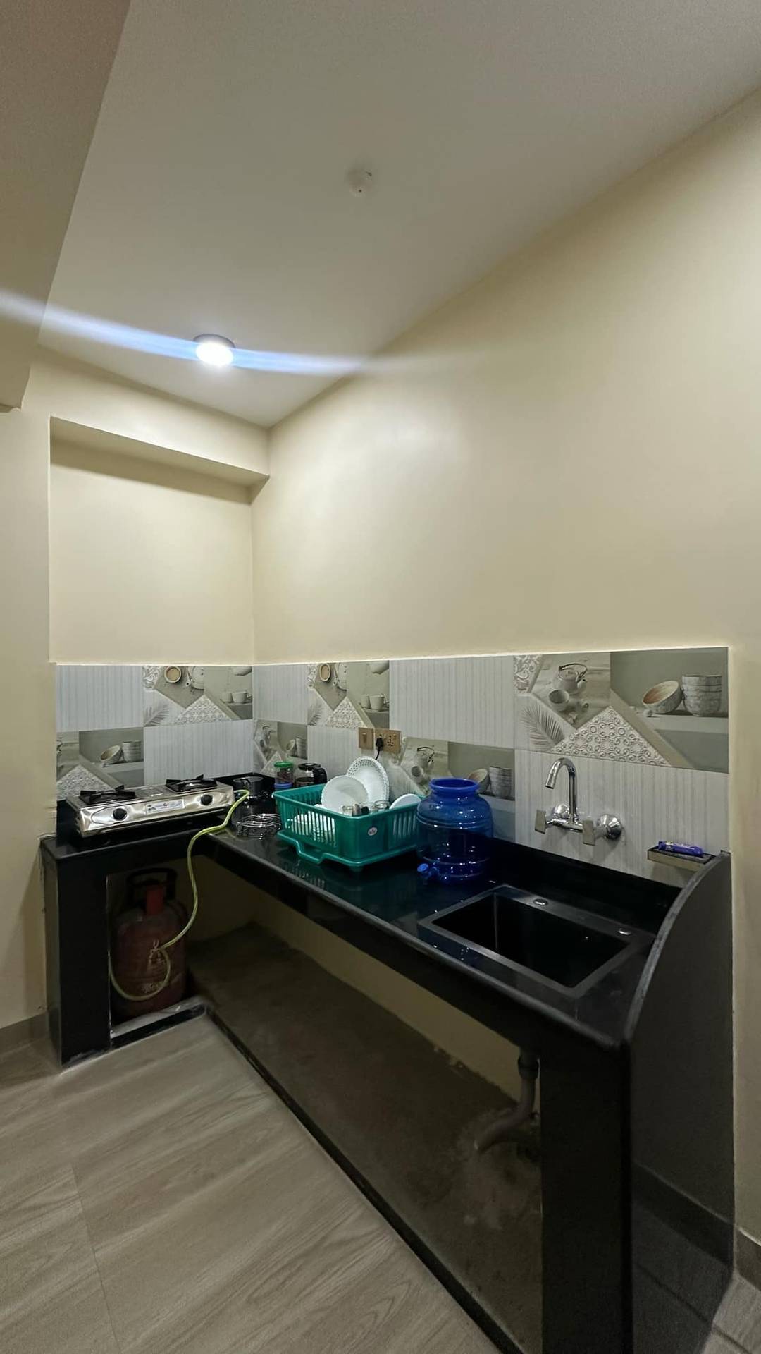Krishna's 2 Bed unit + Kitchen — photo