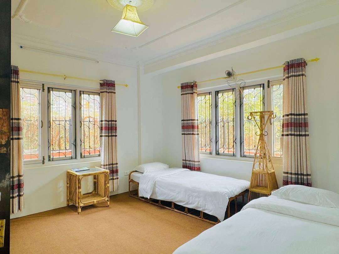 Busha Home 2, Double Room with Shared Bathroom