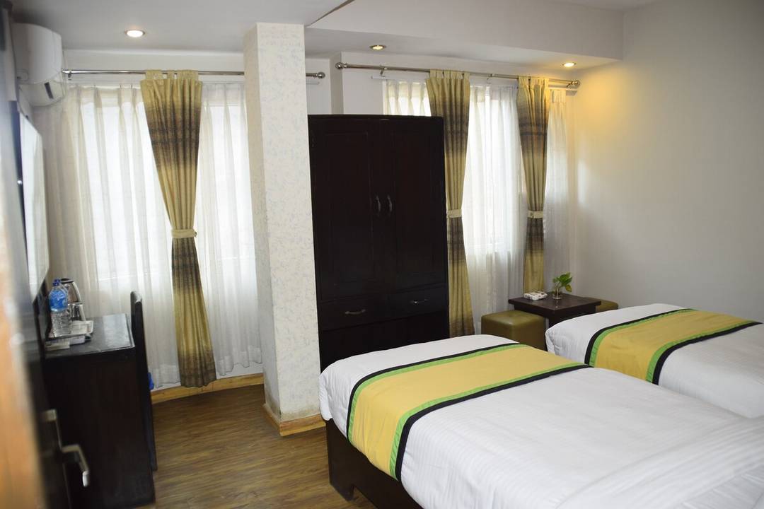 2-bed green property, attach bath & share kitchen — photo