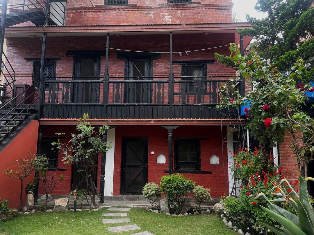Himanshu Home Stay