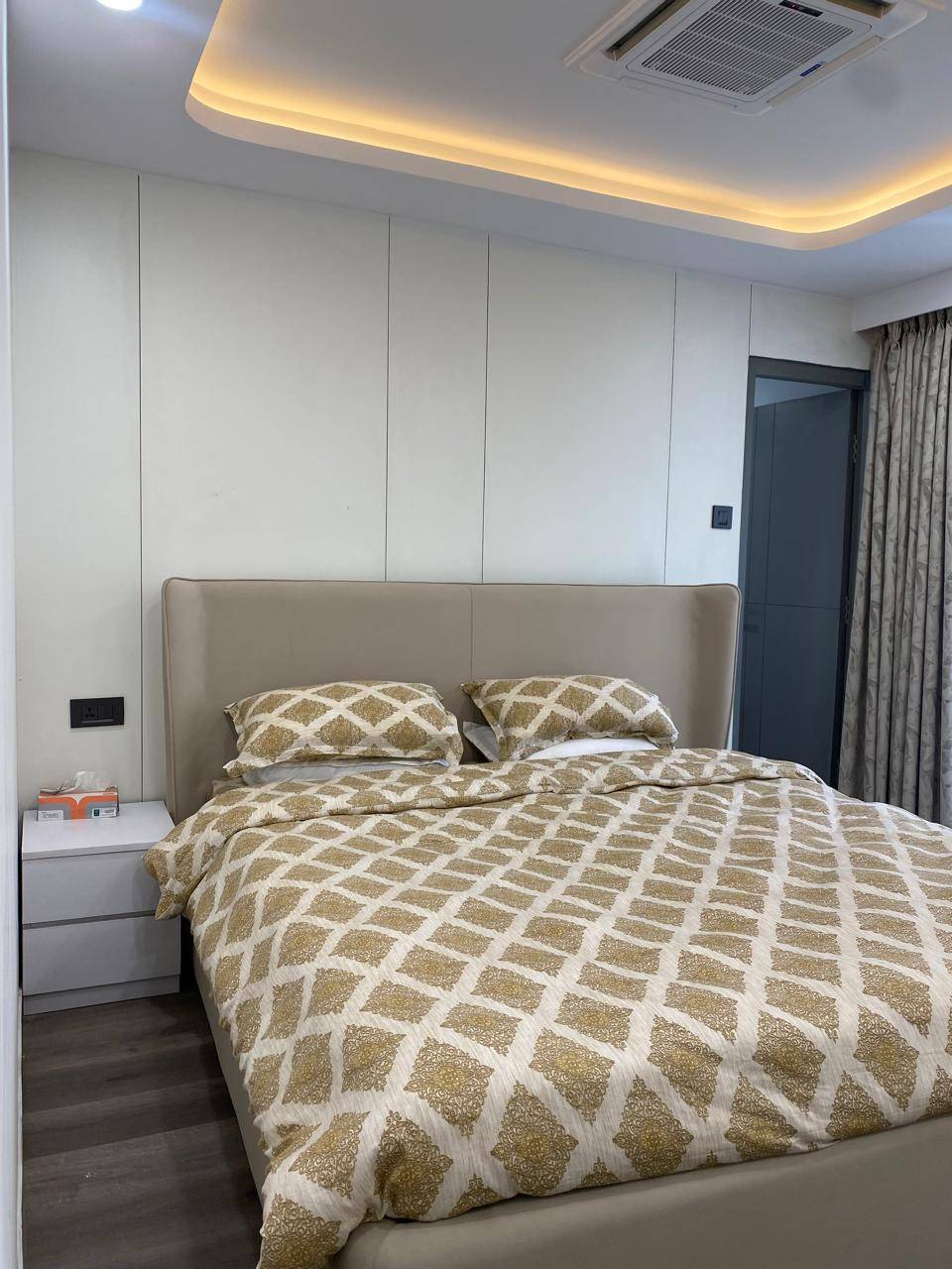Premium 3BR Apt. next to Radisson Hotel — photo