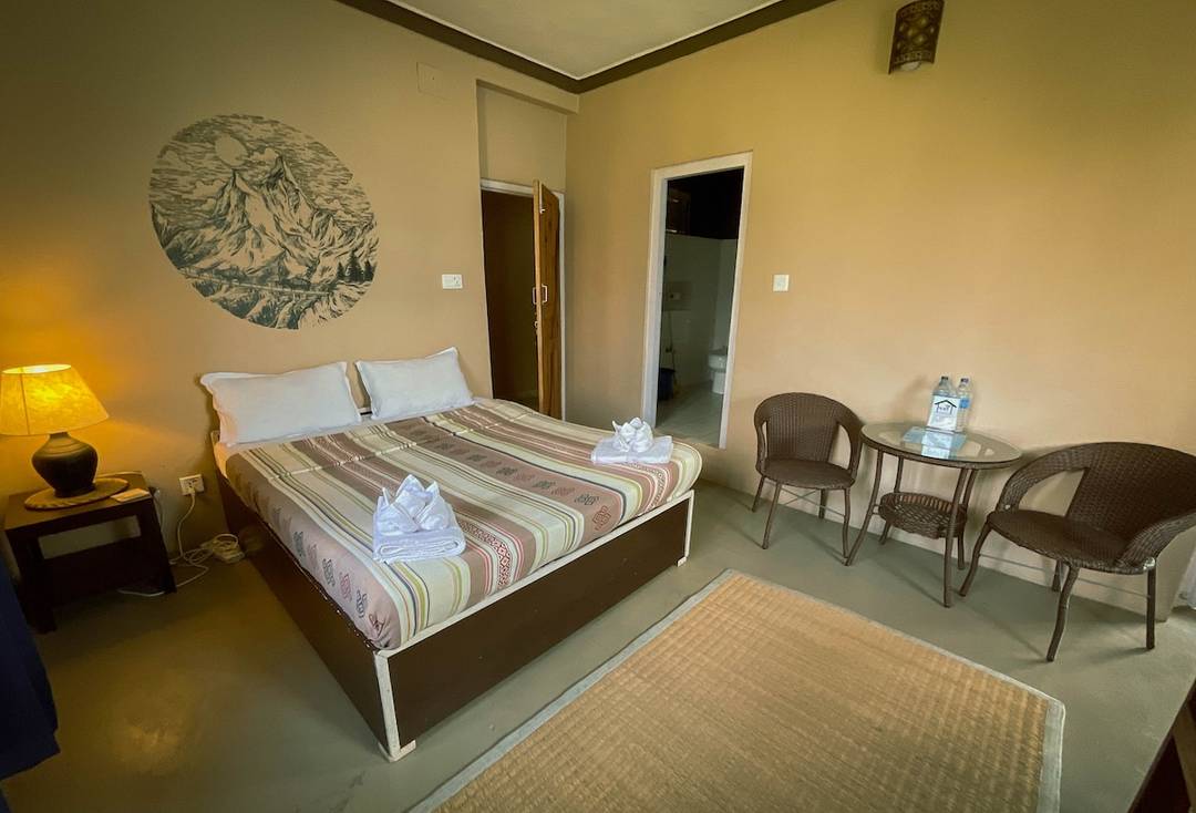 New Hotel Castle / Queen & Twin Room — photo