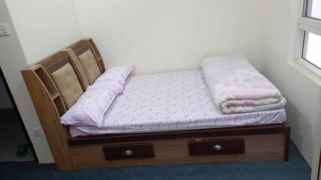 home stay — photo