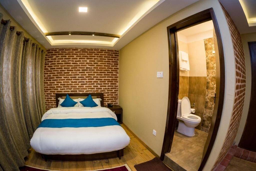 deluxe family room — photo