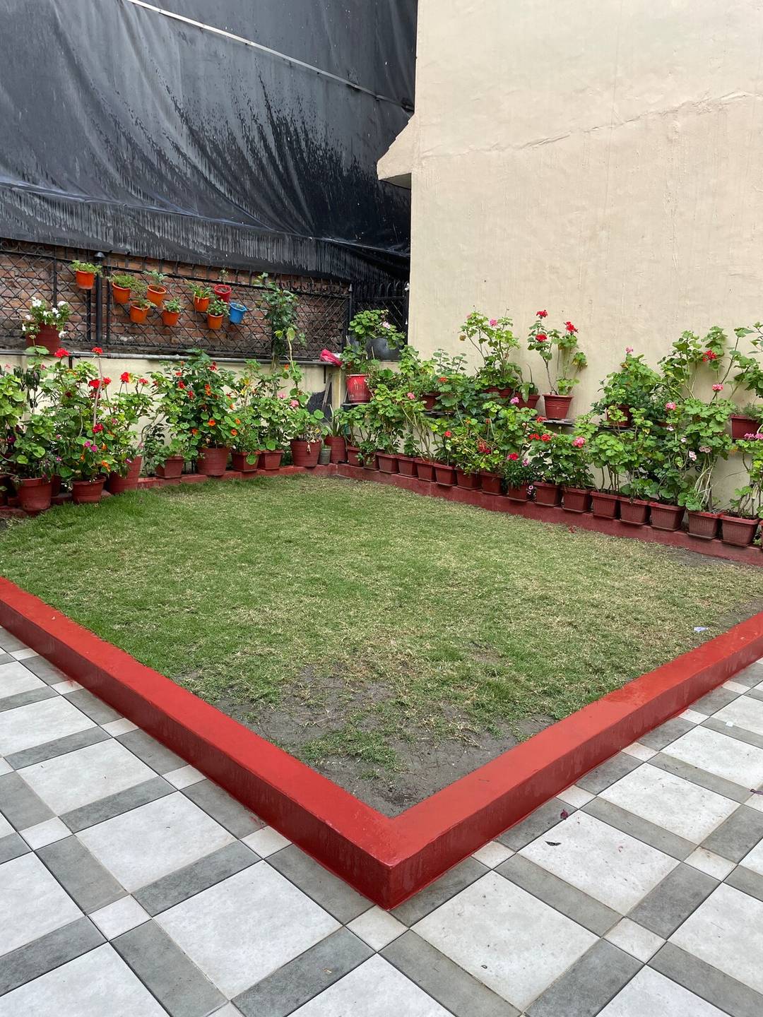 Khatri Niwas
$11 for Single,$14 for couple. — photo