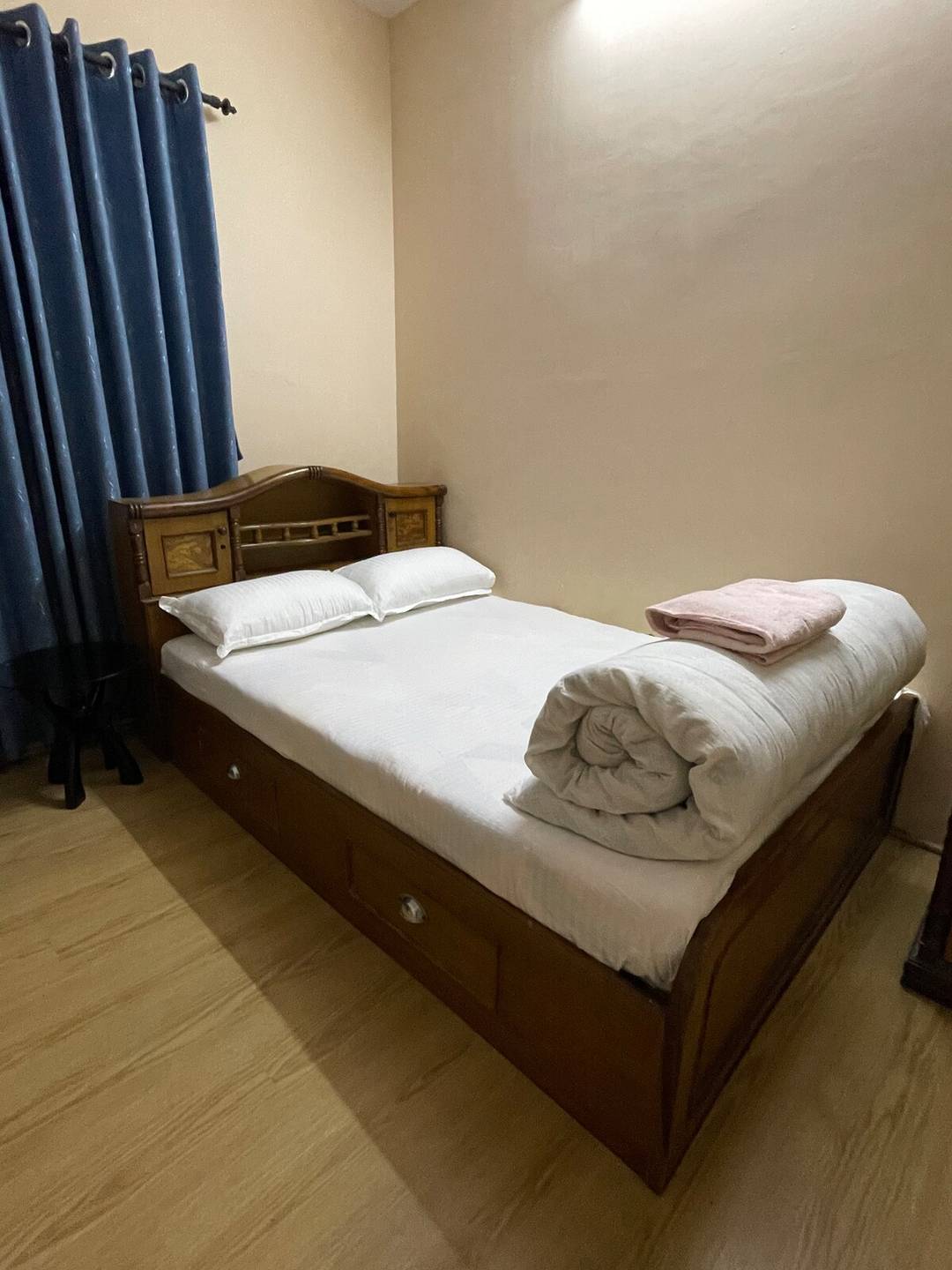 Khatri Niwas
$11 for Single,$14 for couple. — photo