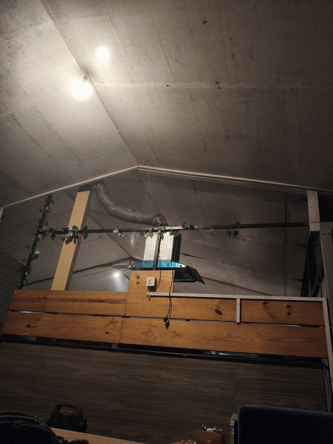 The Sunshine Dome Hotel: Sky-High Luxury & Social — photo