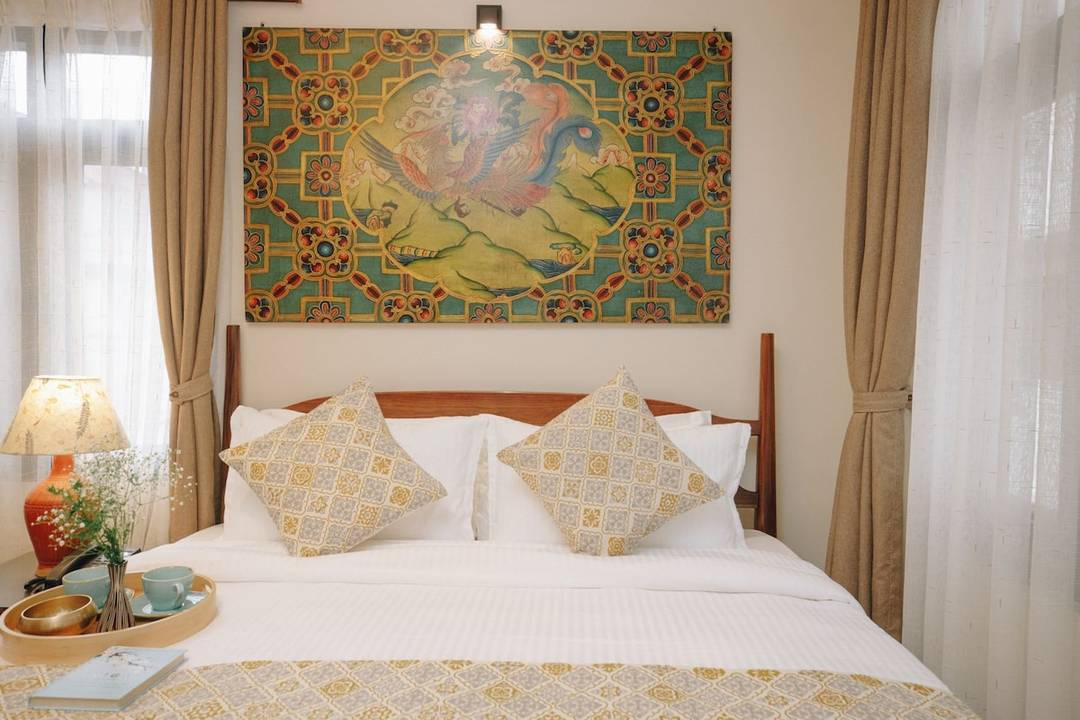 SUPER HOST | Chic Queen Size Bed with Breakfast!