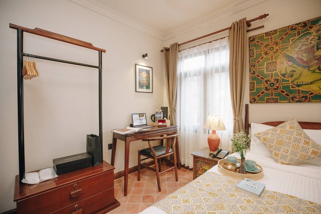 SUPER HOST | Chic Queen Size Bed with Breakfast! — photo